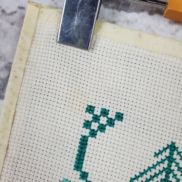 2/$25 80s Cross Stitch Sampler Home Is Where The Heart Is 16.5 x 13.5" Completed - Picture 9 of 9